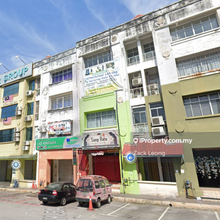 4 Storey Shop for Sale, Bk5, Bandar Kinrara Puchong.