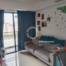 Walk Distance to MRT Kepong, Bus stop, Banks & Shops. Next to AEON Big