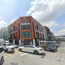 Limited Corner Unit Shop For Rent