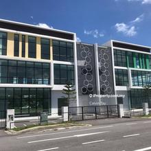 3 Storey Commercial Showroom (6% ROI Rental Yield) @ Bintawa, Pending 