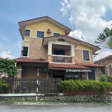 2.5 Storey Corner House