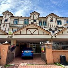 3 Storey House at Westlake Manchester beside UTAR with security