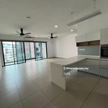 Brandnew Spacious 3 Rooms 1500sf Verde Ara Damansara