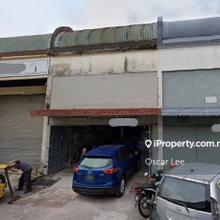 One and Half Storey Endlot Factory