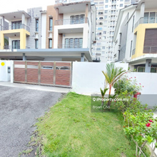 Below Market Reno & Extend Semi-D 3 Storey Taman Saujana suria kajang