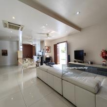 Fully Furnished Renovated Nice 2 Storey Big Land Vista Kirana Melaka 