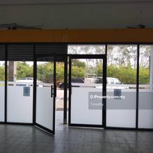 For sale shop ground floor
