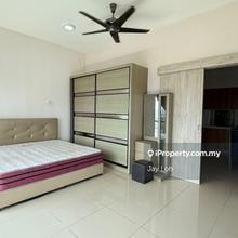Palazio 1 Bedrooms 1 Baths,  High Floor, Fully Renovated Unit