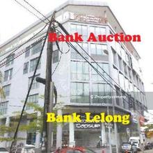 Strata Office Unit For Auction At Low Price !!
