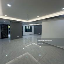 Double Storey Terrace House at Taman Molek For Sale