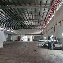 Corner Lot - Freehold - With Lift