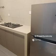 Fully Furnish, Ready move in