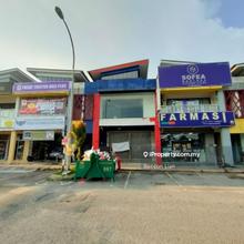 Facing Mainroad 2 Storey Shoplot at Saujana Utama, Seri Pristana