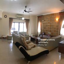 Semi-D house for Sale