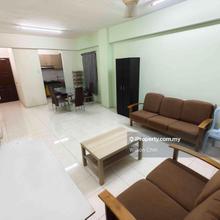 Bandar Menjalara, Medan Putra Condo 