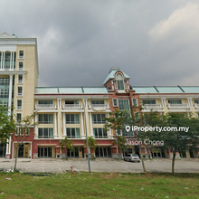 Good buy Good location kota bayuemas 4-storey shop High potential unit
