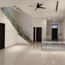 Taman Puchong Utama 2 2.5 storey Terrace Link House for Rent