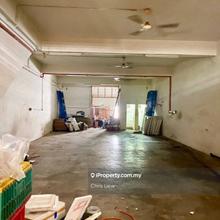 Jalan Bayu, Tampoi Industrial Park factory for rent separately / whole