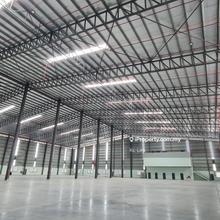 Cheap Huge Warehouse with Loading Bays for Rent at LDP, Subang Jaya