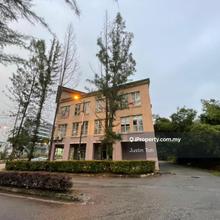 Corner Shoplot @ Mutiara Rawang for rent