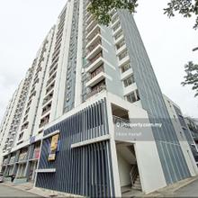 Sentrovue Puncak Alam / Kitchen Cabinet / Wet & Dry Kitchen