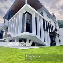 4 Sty Luxury Bungalow With Pool 