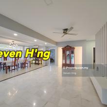 Double storey bungalow Tanjung Bunga 