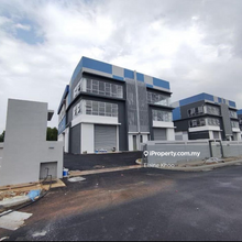 Balakong Selesa Jaya Seri Kembangan 2.5sty Factory 10420sqft for rent