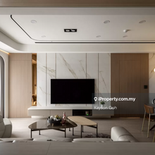 Freehold private lift unit , read move in , low density , free furnish