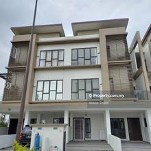 Townhouse for Rent, 5mins to Rafflesia school