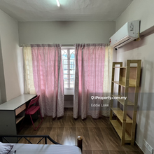 Good Condition , Fully Furnised