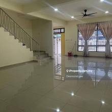 Ehsan Jaya/ 2 Storey Teres/ Partial Furnished/ Good Condition 