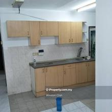 Lestari Apartment Damansara Damai Partly Furnished For Sale