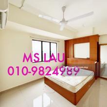 Walking distance to Sri Petaling Lrt station