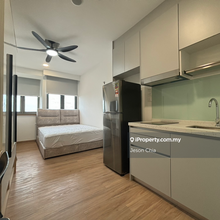 5 mins walk to Monoril and LRT