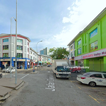 ROI 5.4% 3 Storey Shop Dataran Dwitasik Bandar Sri Permaisuri Cheras