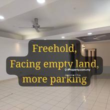 Freehold Renovated Facing playground 