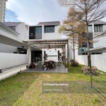 Bungalow For Sale in Taman Esplanad, Bukit Jalil