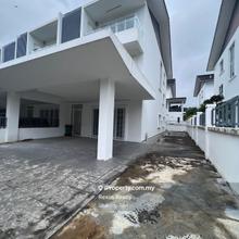 Terrace house for Sale