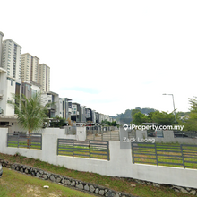 Near Aman Heights Serdang Heights, Taman Bukit Serdang, Seri Kembangan