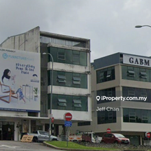 Corner 4 Storey Shop @ D'Alpinia Business Park