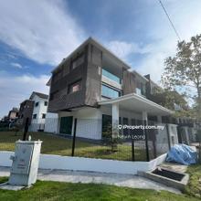 3 Storey Corner House, For Rent / Sell, Taman Hijauan Selayang, 5r5b