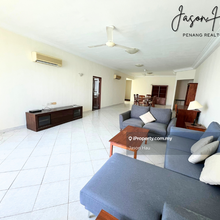 High floor above level 25 seaview corner unit furnished 2 car parks