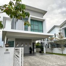 2 Stry Bungalow, Frangipani Villas Laman Cempaka, Kota Seriemas, Nilai