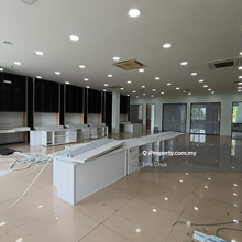 En-bloc Building for Rent