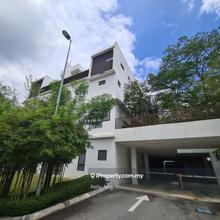 Beautiful Courtyard Villa Corner Unit in Ampang Kemensah