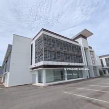 2000sqf factory 300amp for rent sepang