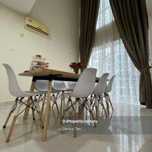 Duplex 4 bedrooms Fully Furnished Medini Signature