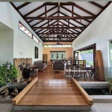 Bungalow For Rent at Kuala Lumpur