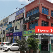 Bukit Jambul Shoplot For Rent Facing Main Road